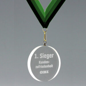 Kristallglas Medaille Sandgestrahlter Rand<br />Grösse 55mm<br />pro Stück CHF  12.90